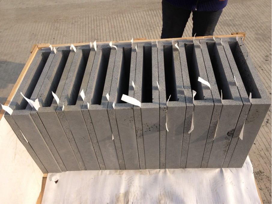 sawn bluestone coping tiles(drop 80mm)-2.jpg